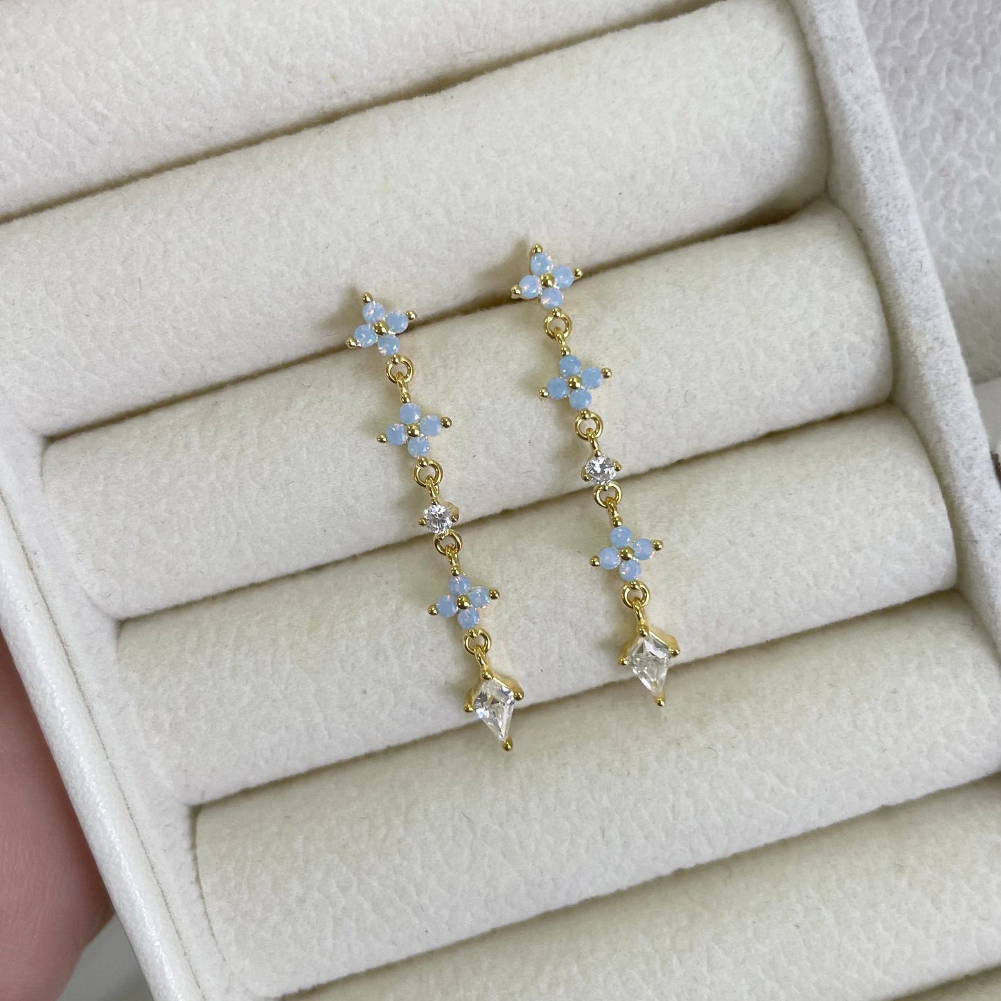 Arin Earrings