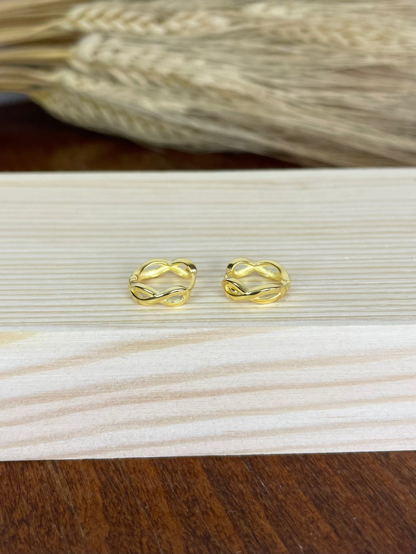 Arianna Mini Hoops
