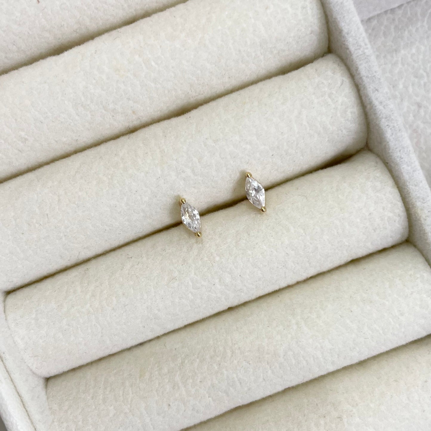 Sya Earrings