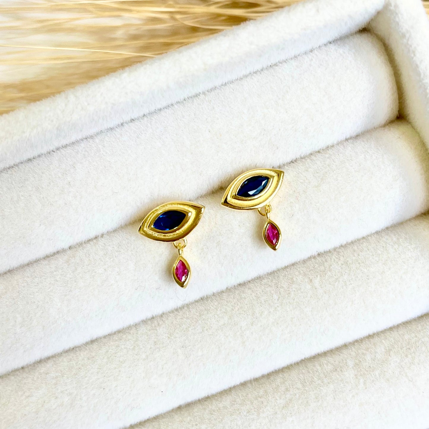 Eye Earrings