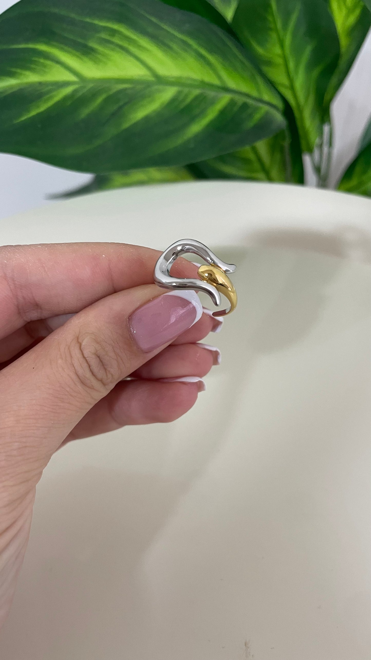 Malak ring