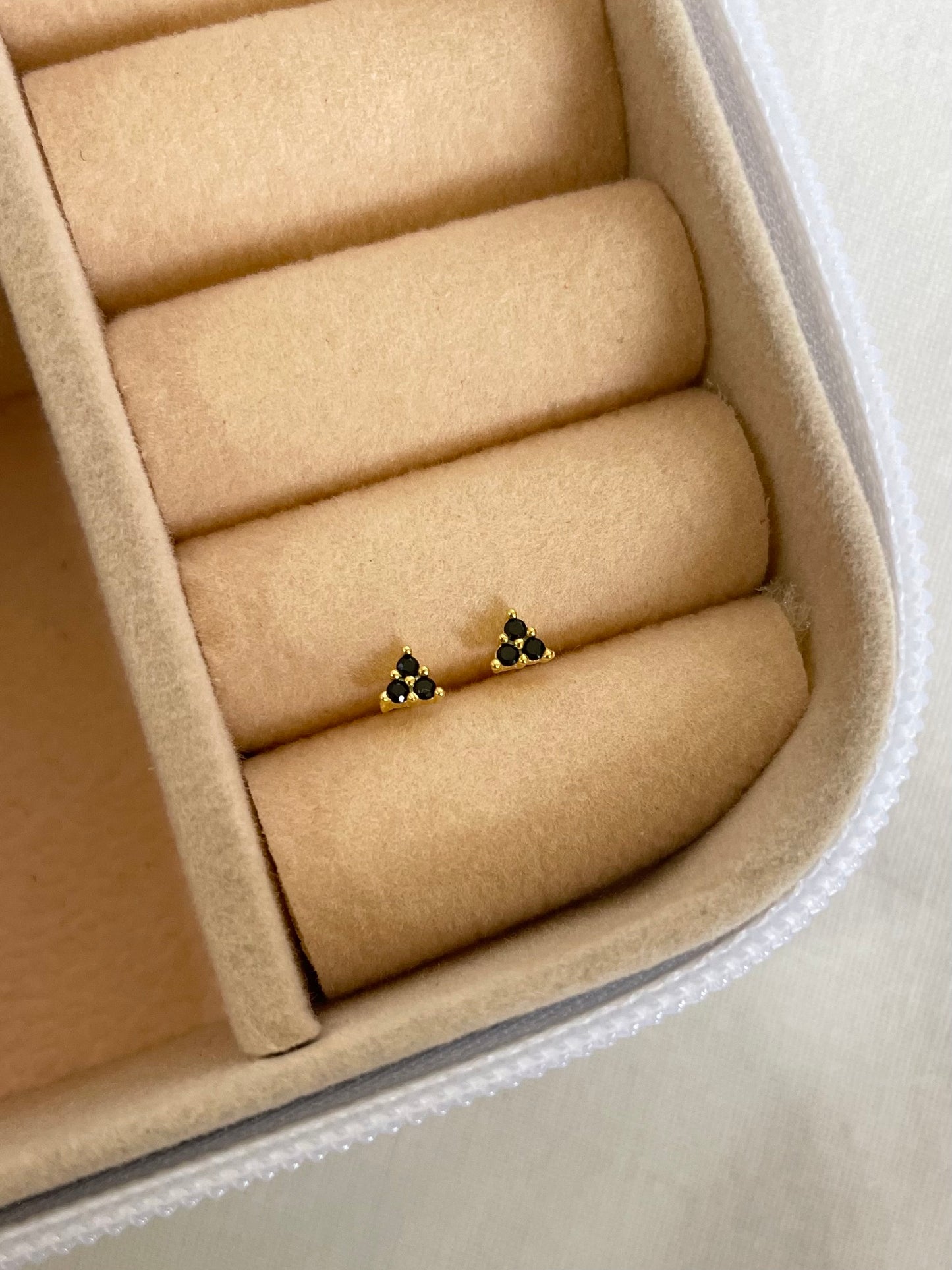 Triangle stud Earrings
