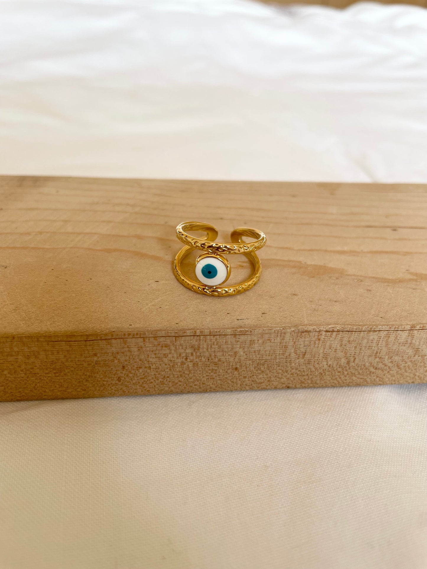 Elara ring