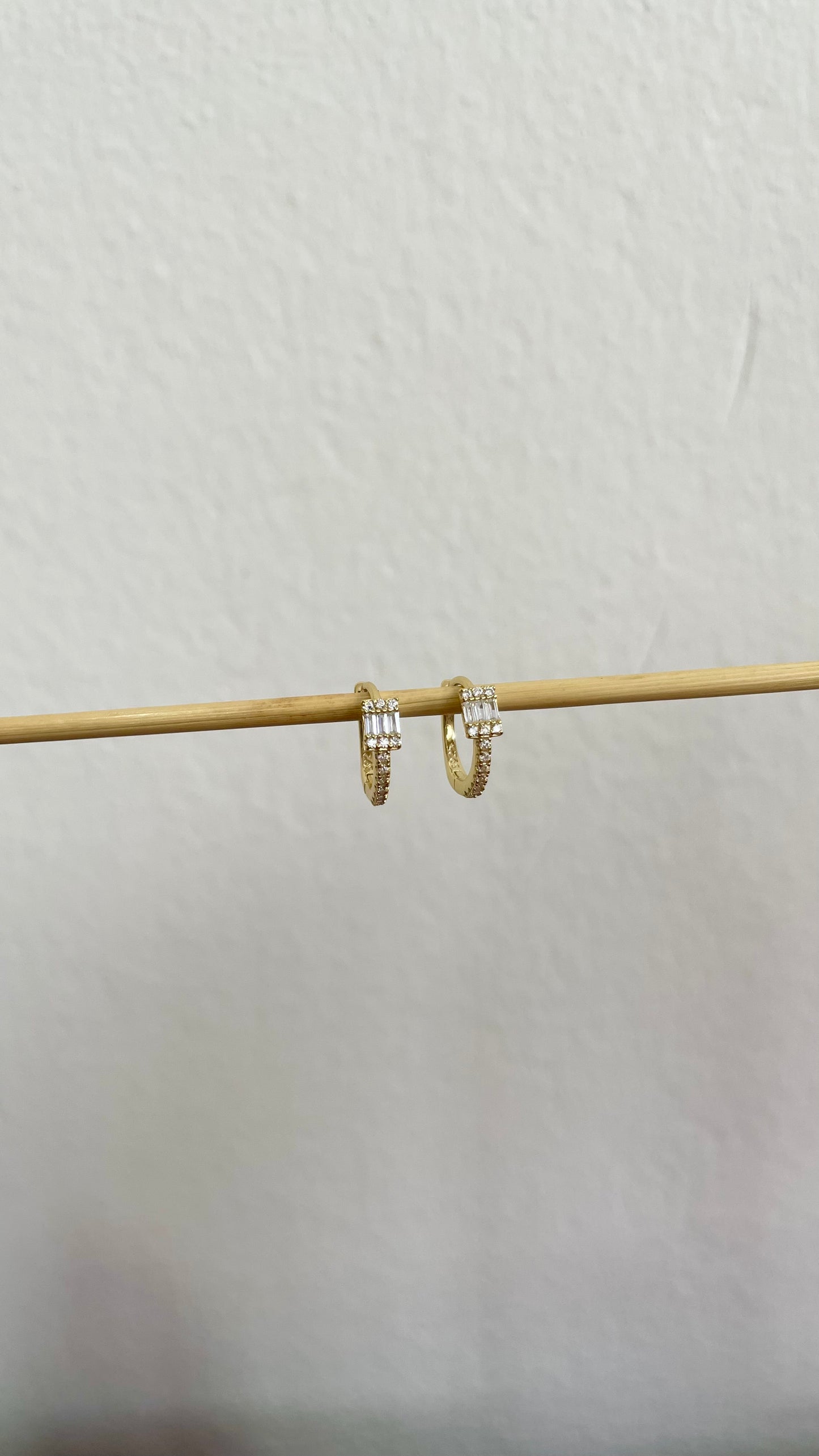 Ananta mini hoops
