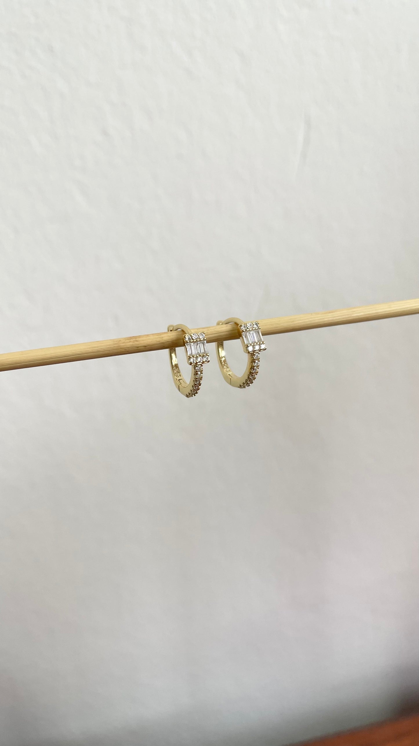 Ananta mini hoops