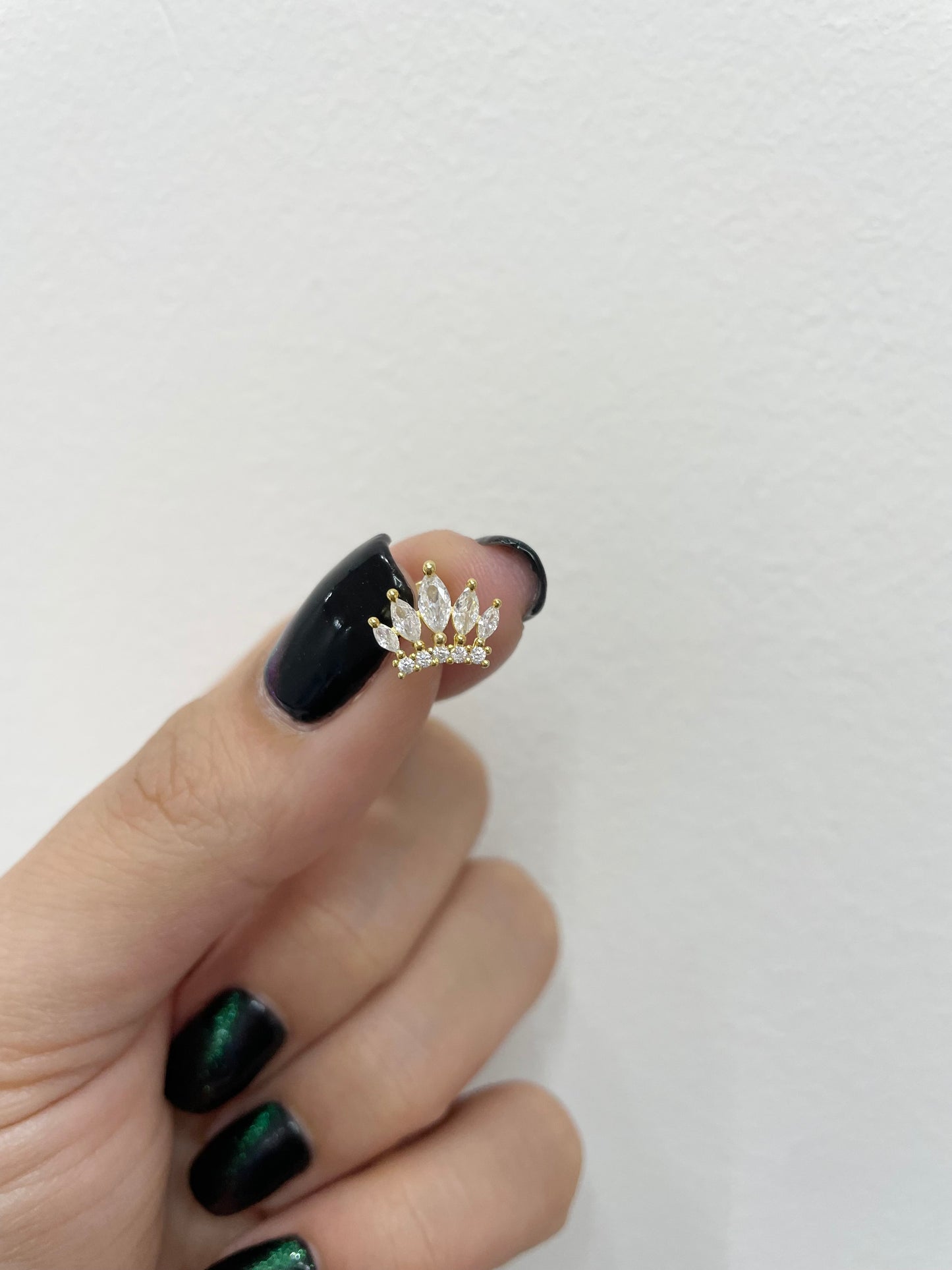 Iris piercing
