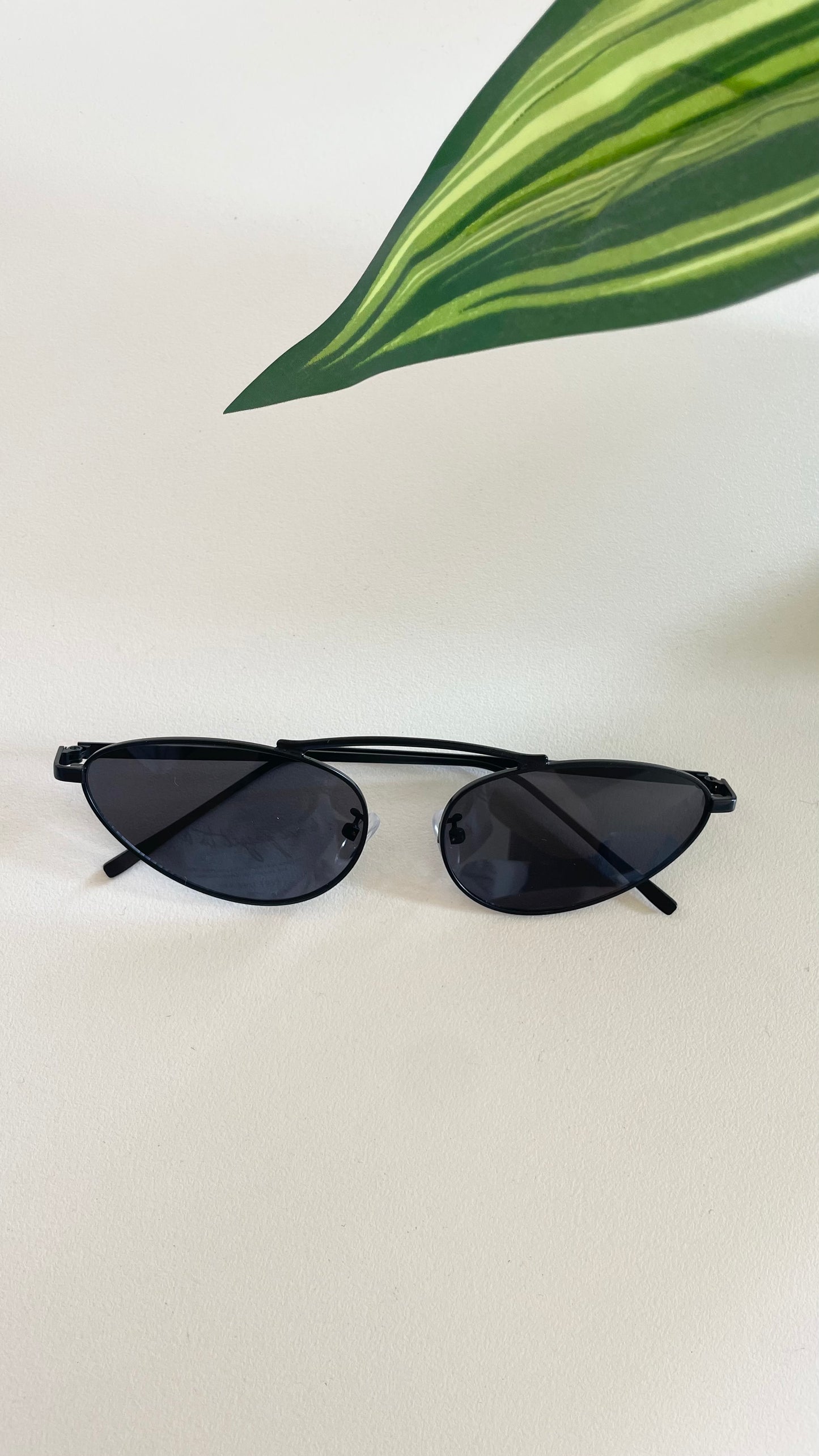 Noire Sunglasses