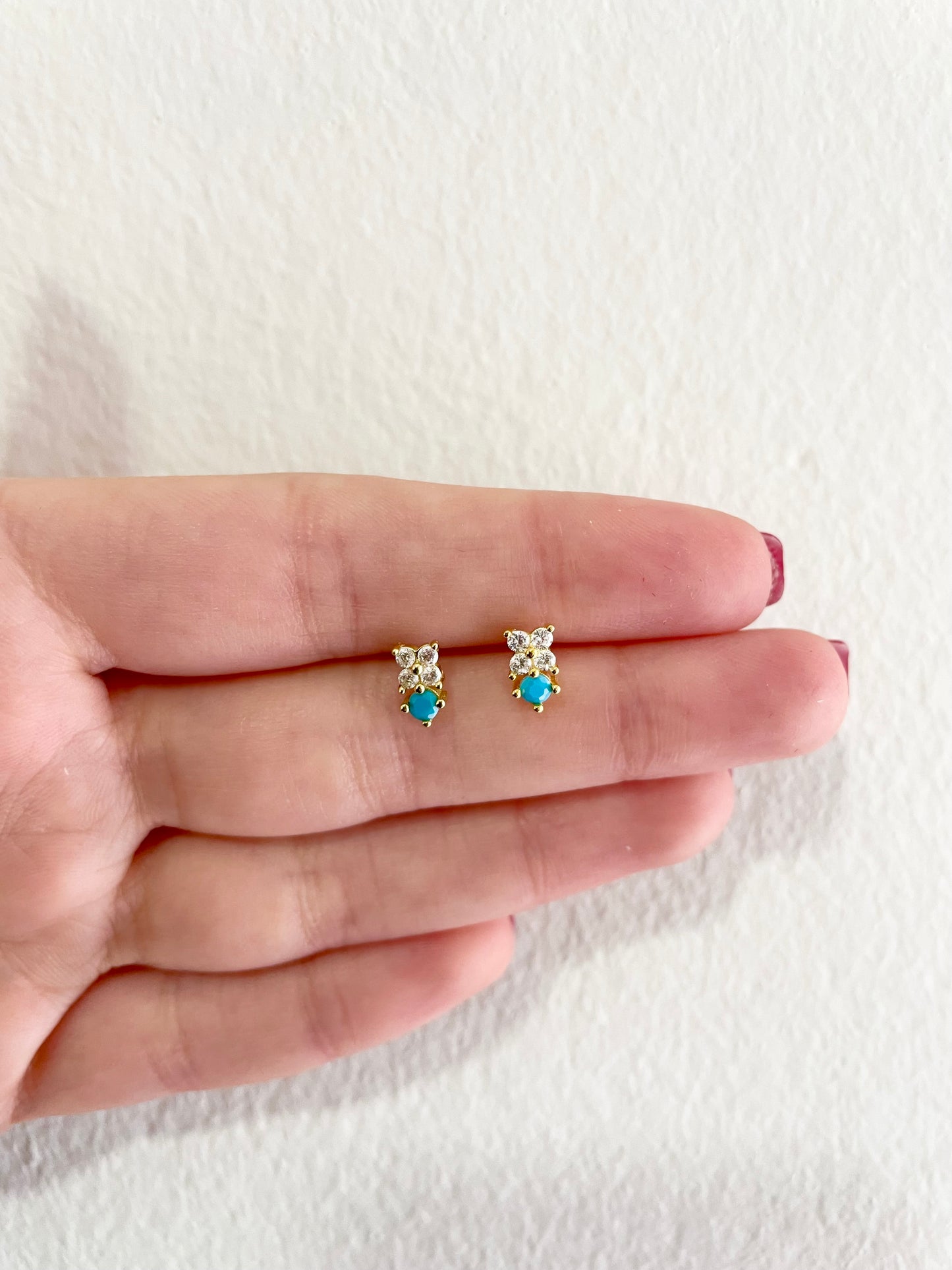 Mermaid kiss earring