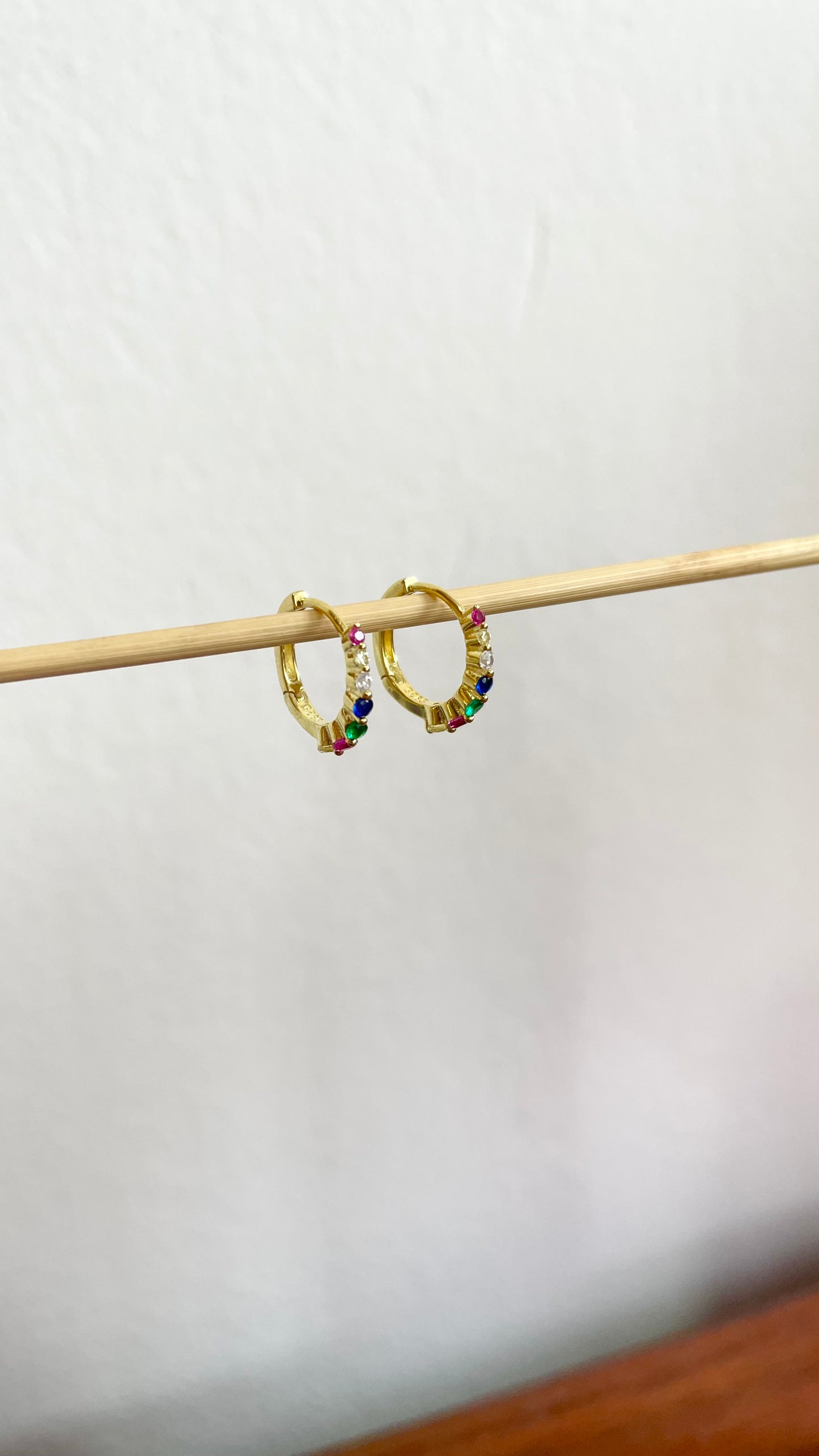 Slythia mini hoops