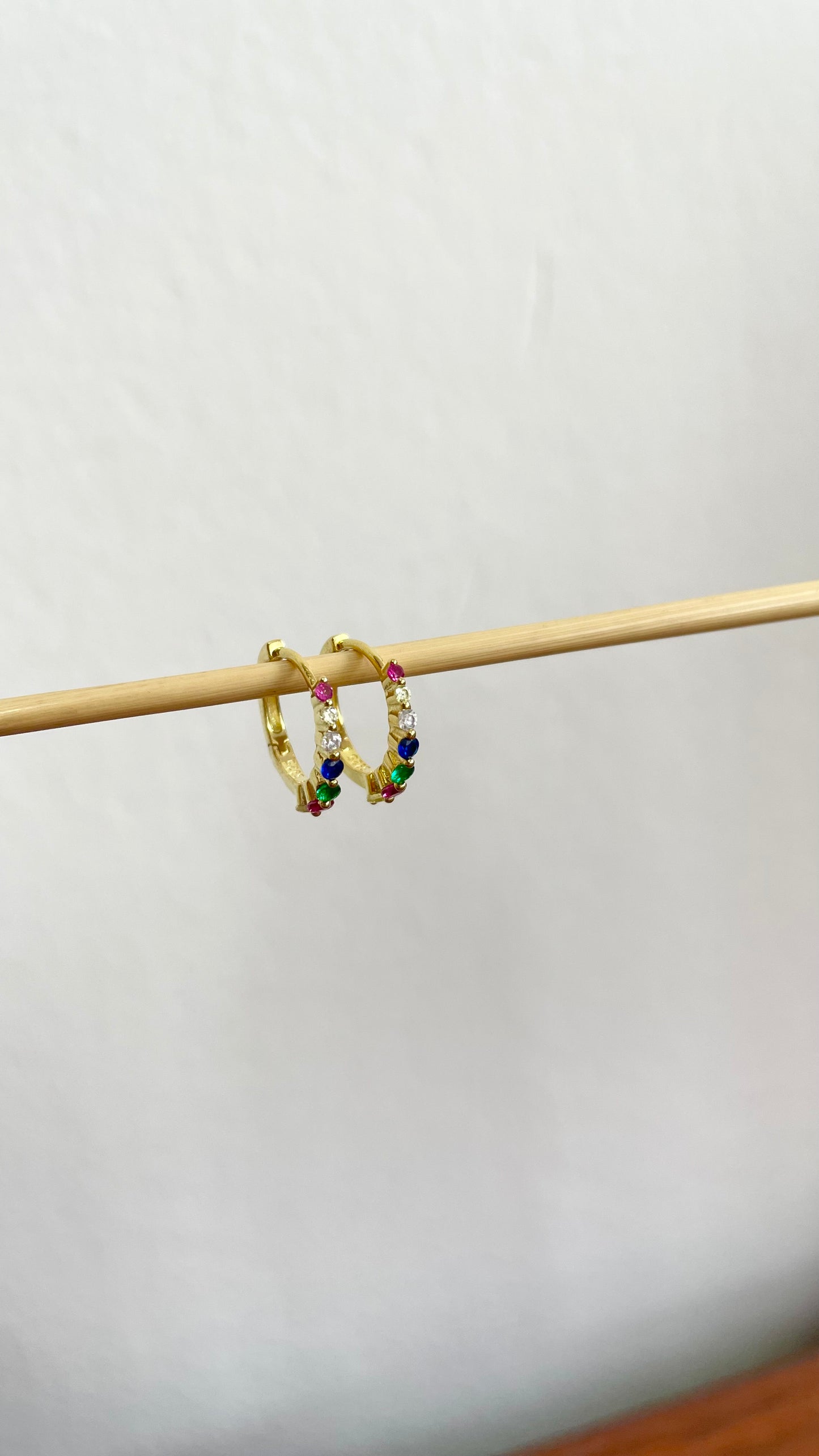 Slythia mini hoops