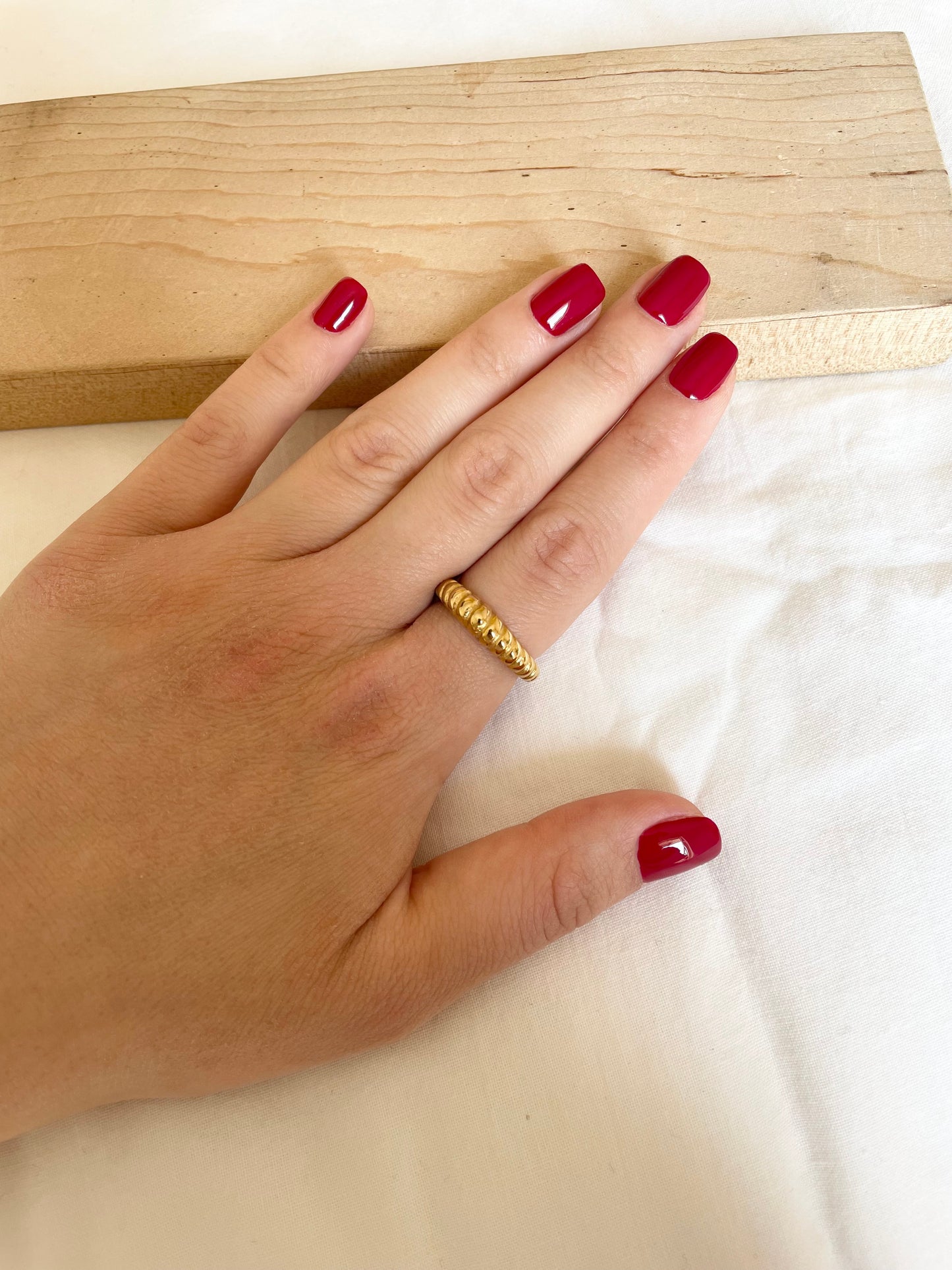 Divina ring