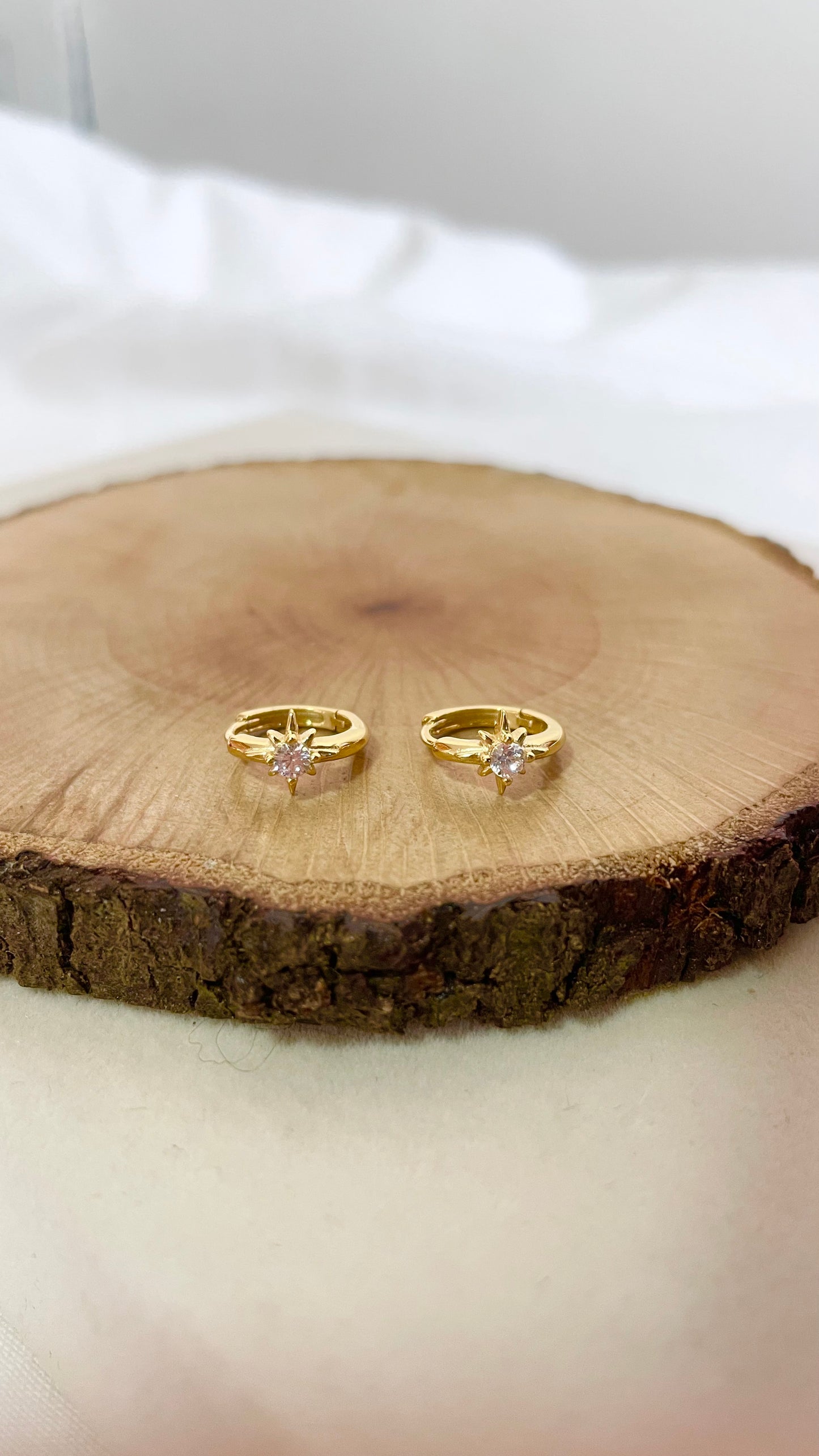 Cassiopeia mini hoops