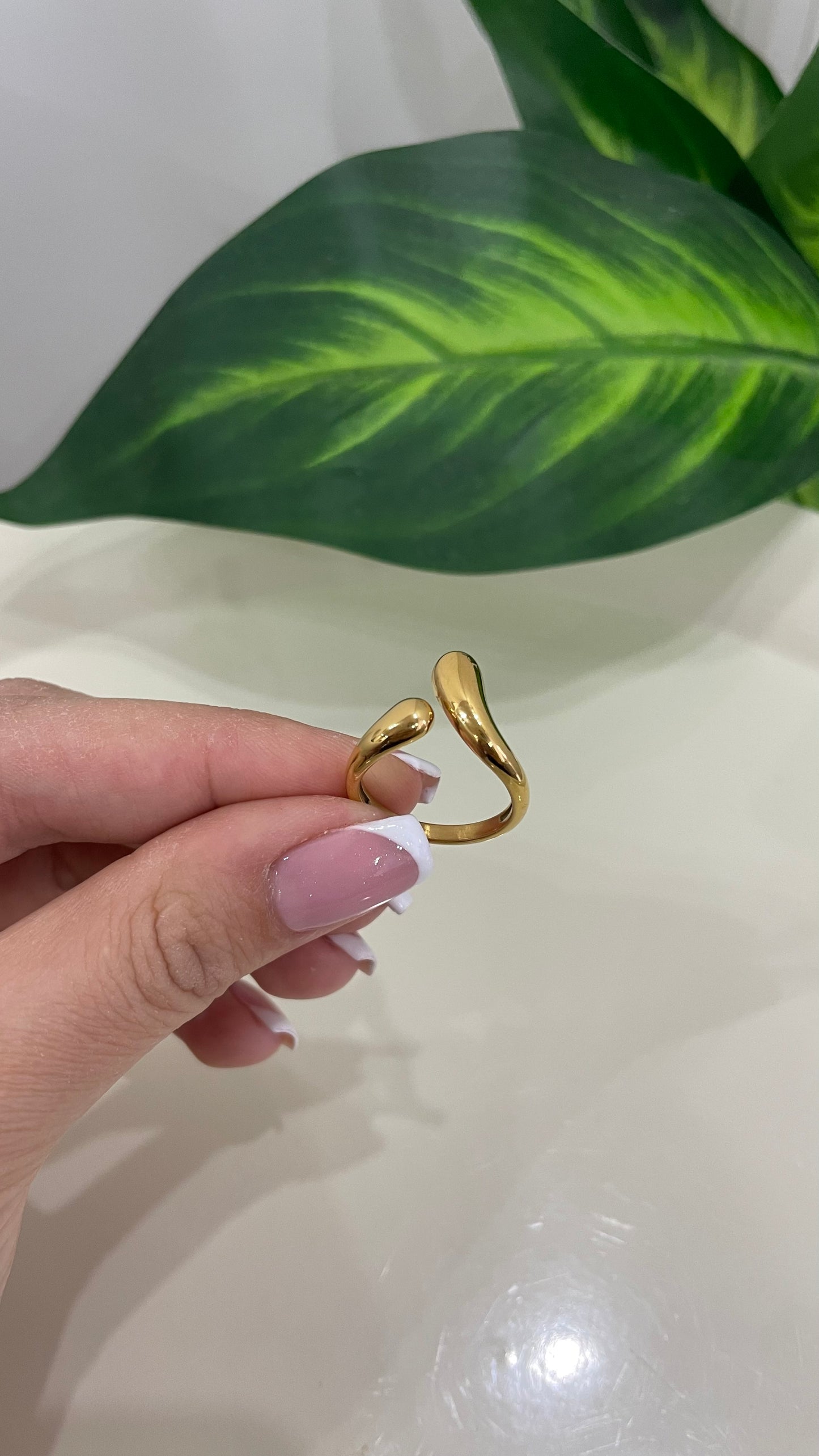 Tania ring