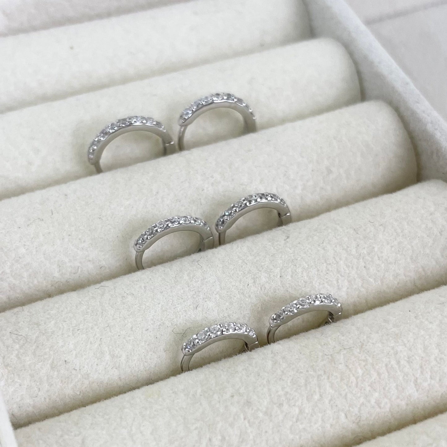 Selene Mini Hoops