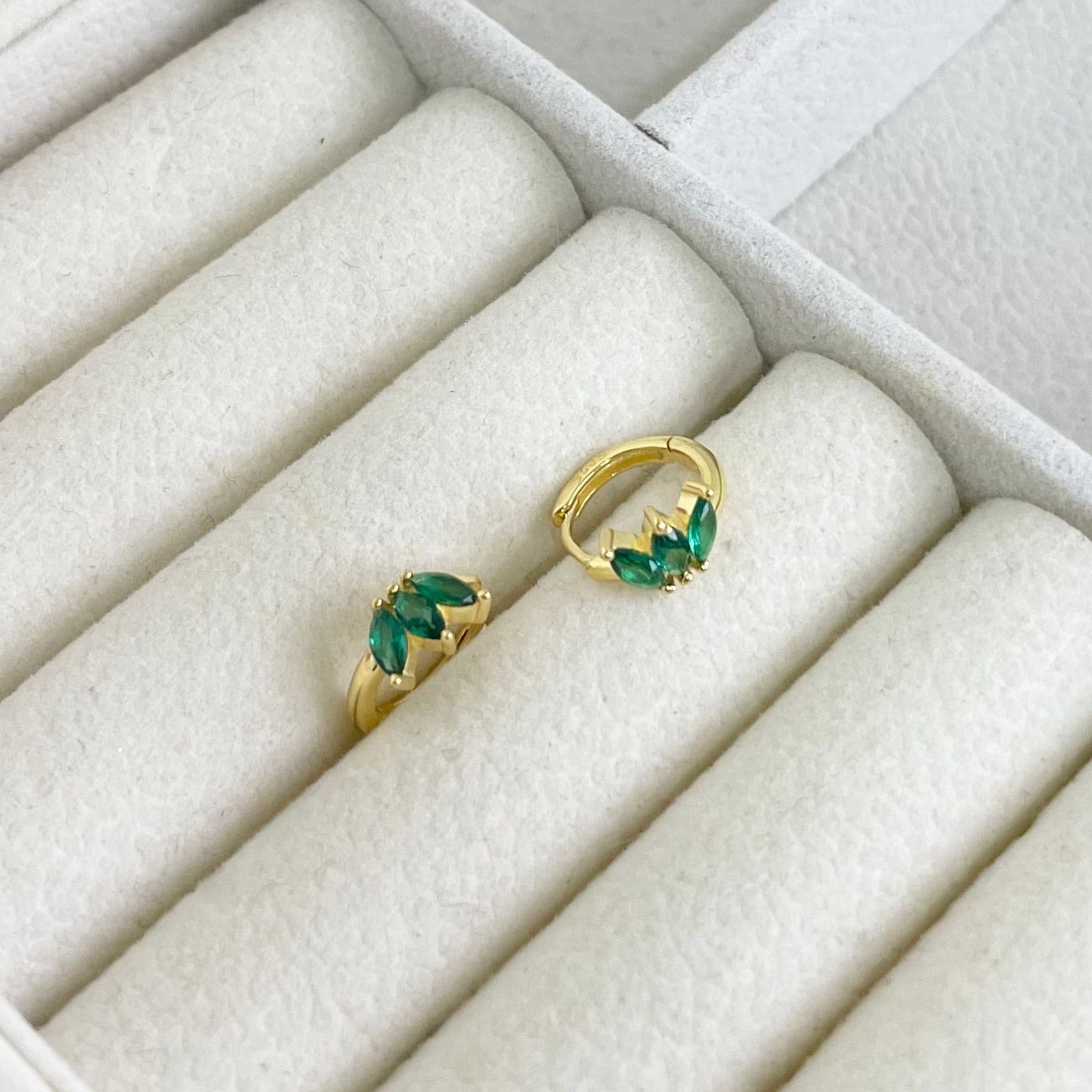 Aisha Mini Hoops