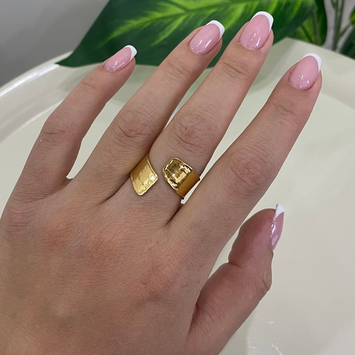 Elene ring