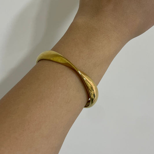 Rhea Cuff