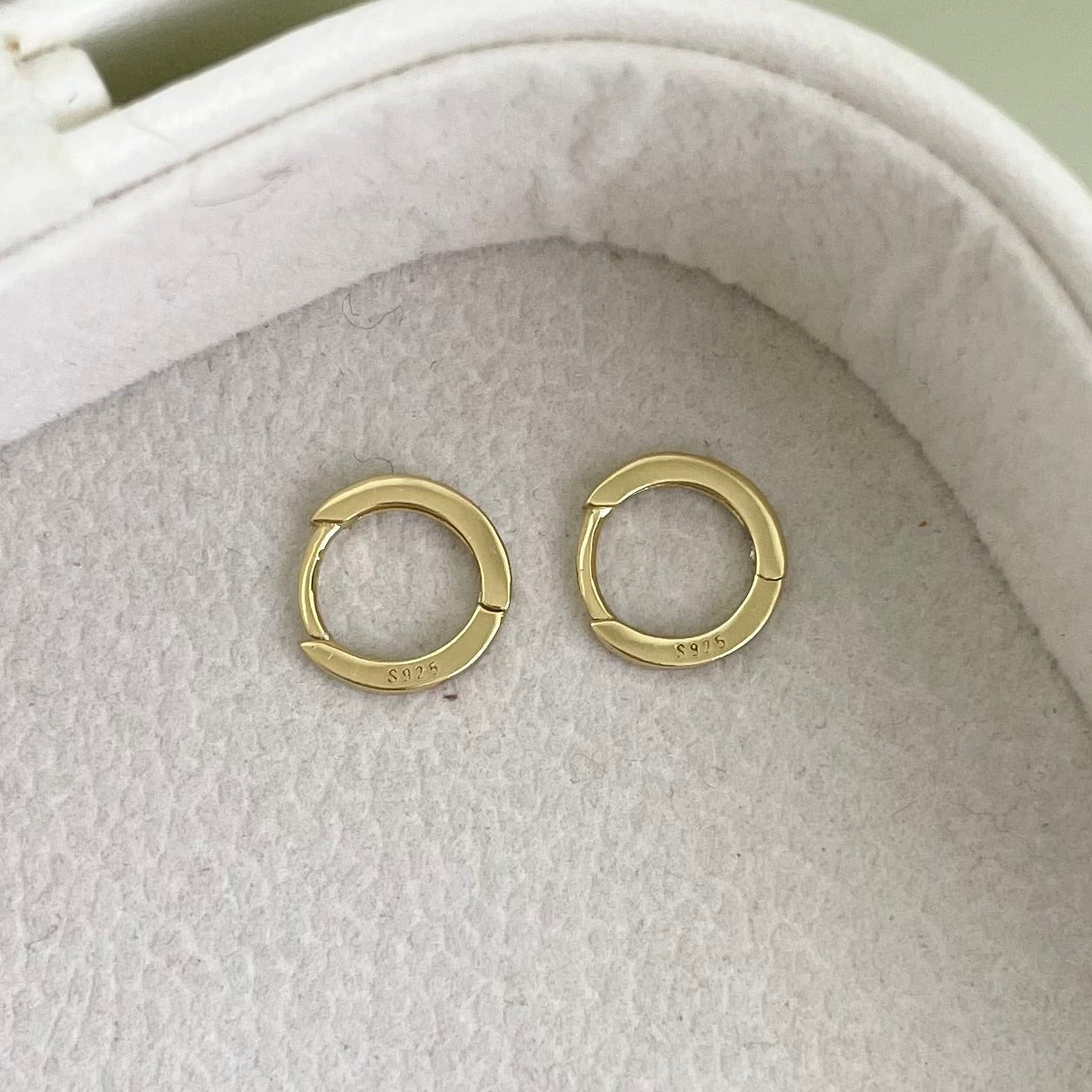 Alina Mini Hoops