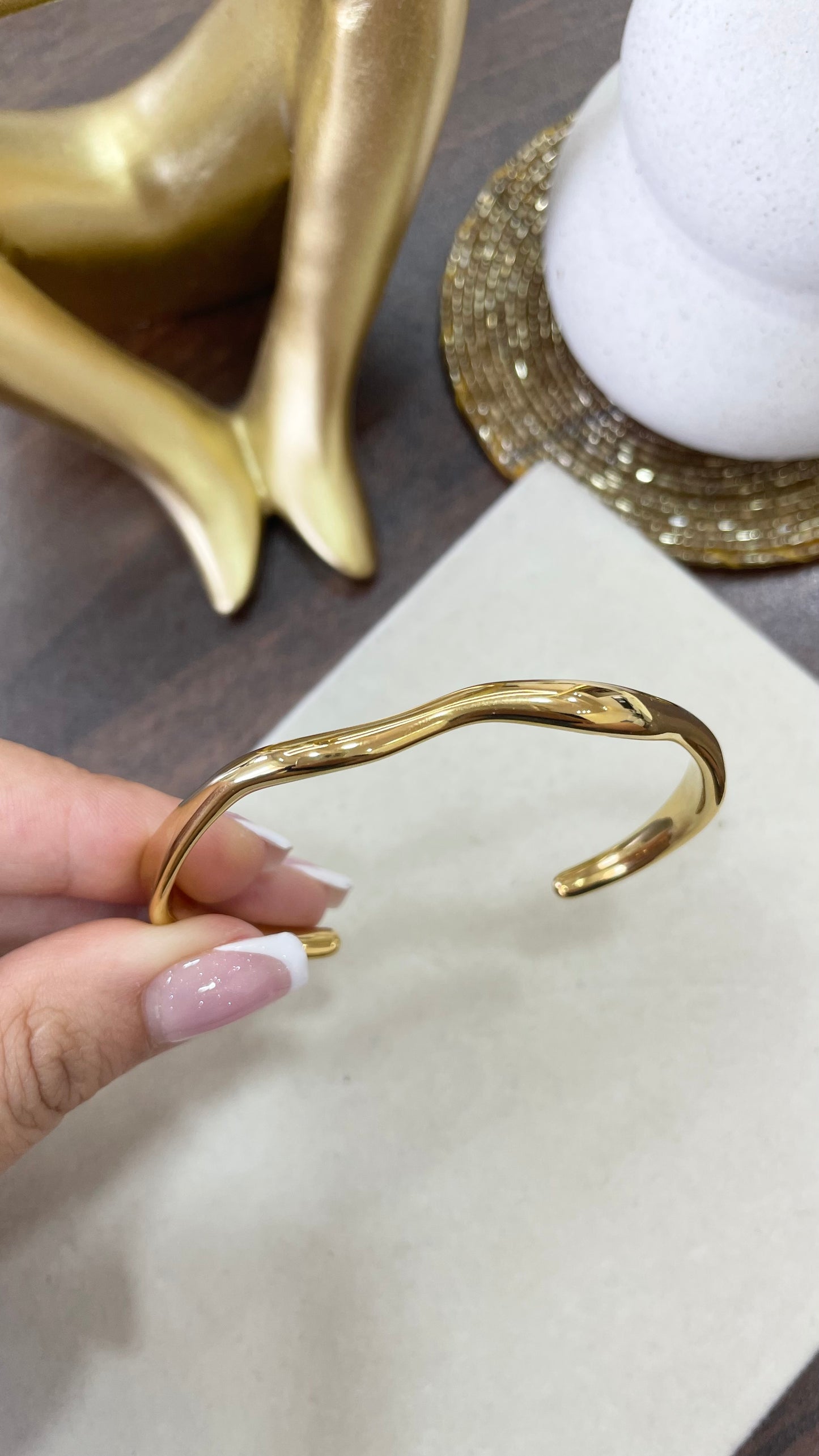 Aira Bangle