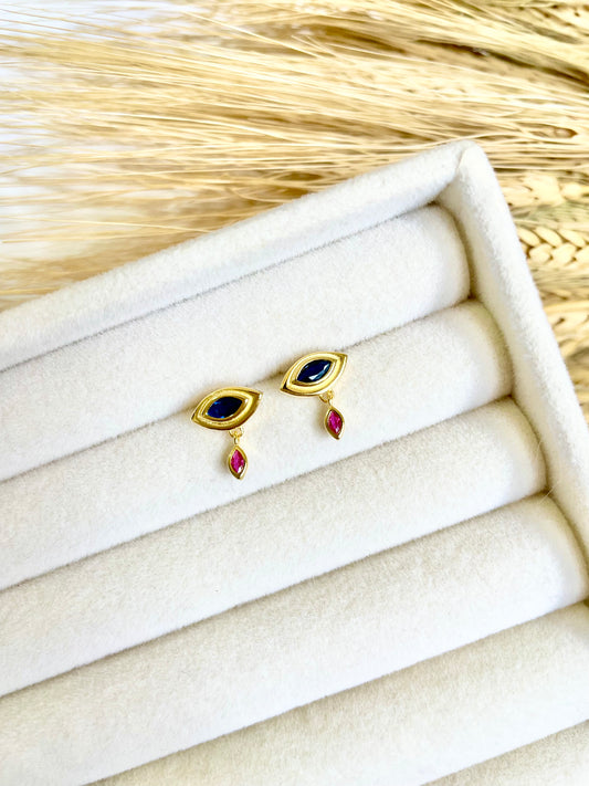 Eye Earrings