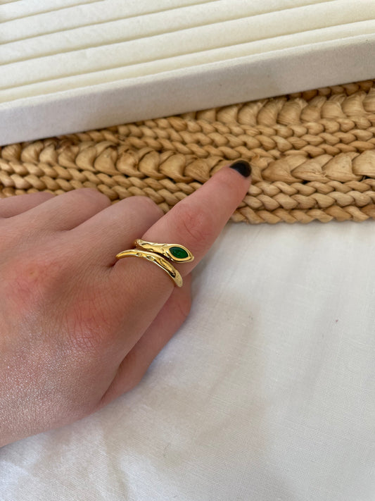 Serpentine Ring