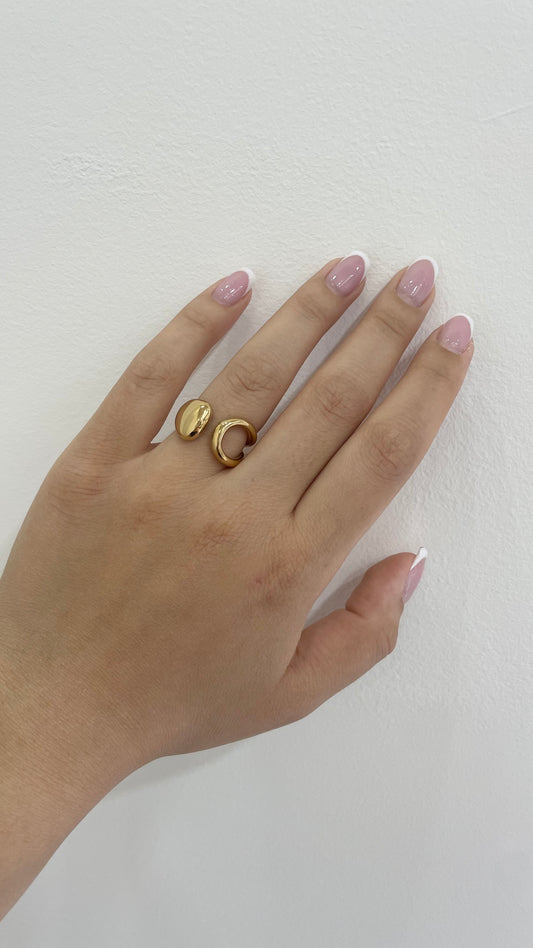Lustre Ring